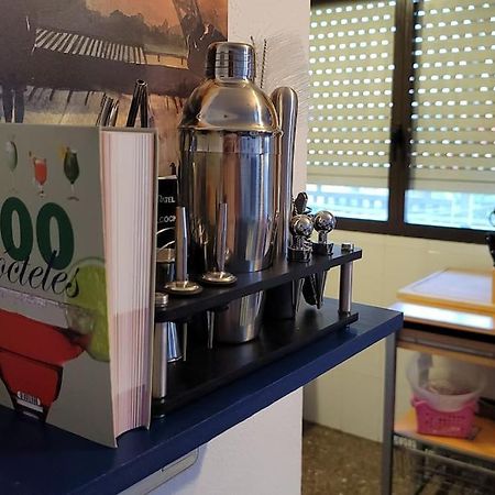 Piso Ideal Con Wifi Parking Y Desayuno Murcia Exterior photo