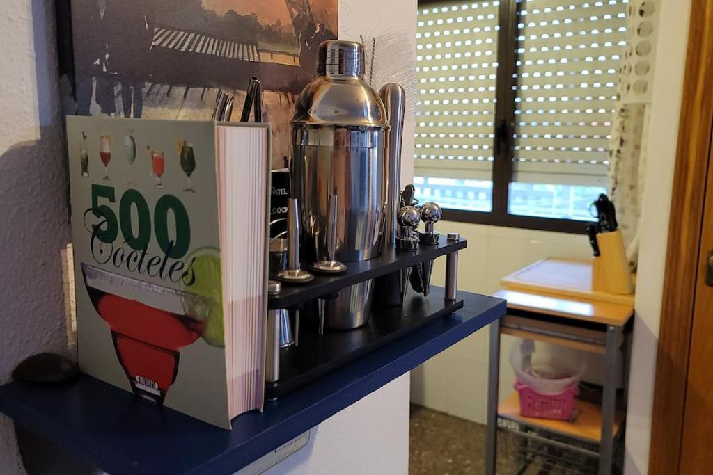 Piso Ideal Con Wifi Parking Y Desayuno Murcia Exterior photo