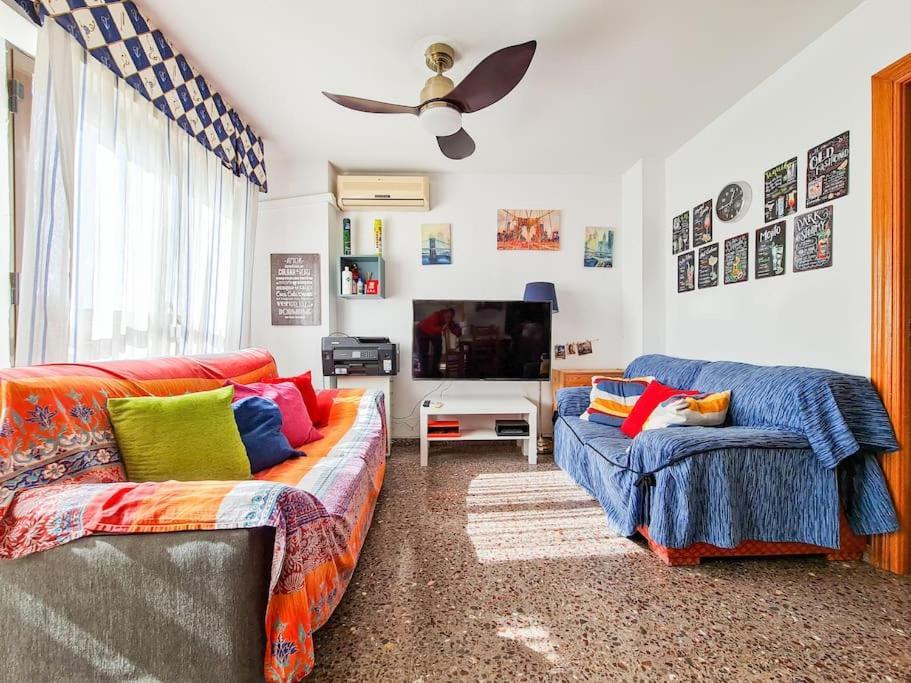 Piso Ideal Con Wifi Parking Y Desayuno Murcia Exterior photo