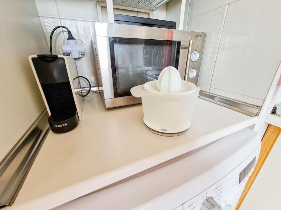Piso Ideal Con Wifi Parking Y Desayuno Murcia Exterior photo